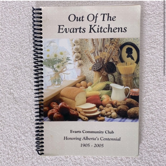 Vintage Evarts Community Club Out Of The Evarts Kitchen Cookbook - Picture 1 of 14